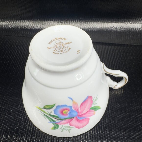 Vintage Regency Teacup Saucer Set Pink Blue Flowers Pattern Bone China England - Picture 7 of 11